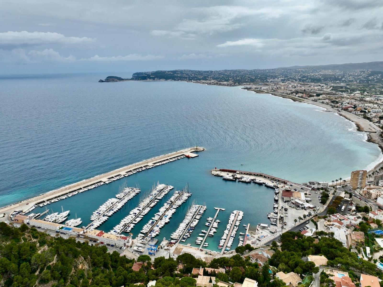 Villa Lujo Con Vistas Al Mar Villa Dulcinea By El Conserje, Cerca Del Puerto Y Sus Servicios 哈维亚 外观 照片